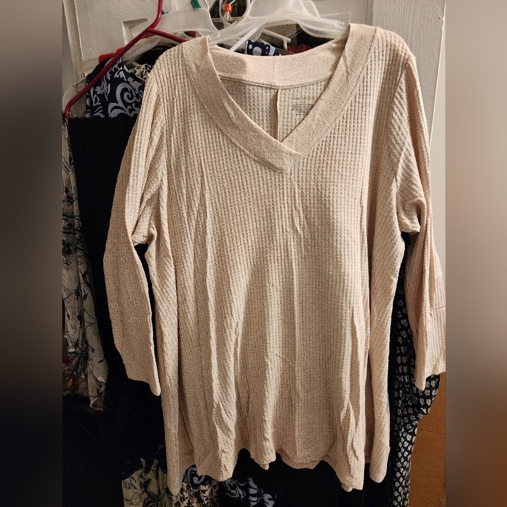 Cream V-Neck Waffle Knit Top